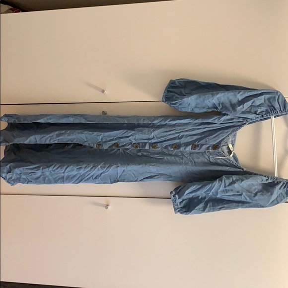 Zara Mid Dress - Picture 1 of 5